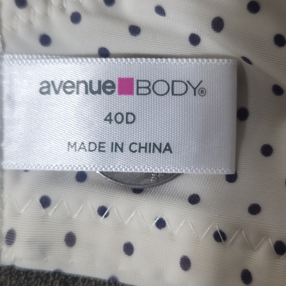 AVENUE BODY SIZE 40D. Polka Dot Lace Trim - Picture 2 of 11